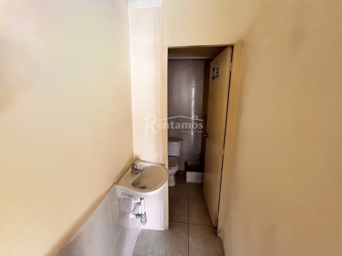 Local en arriendo en Alejandria, Medellín, 12 m² · foto 9 de 20
