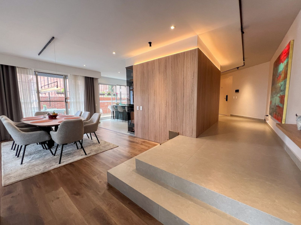 Apartamento en venta en El Refugio, Bogotá · foto 5 de 17