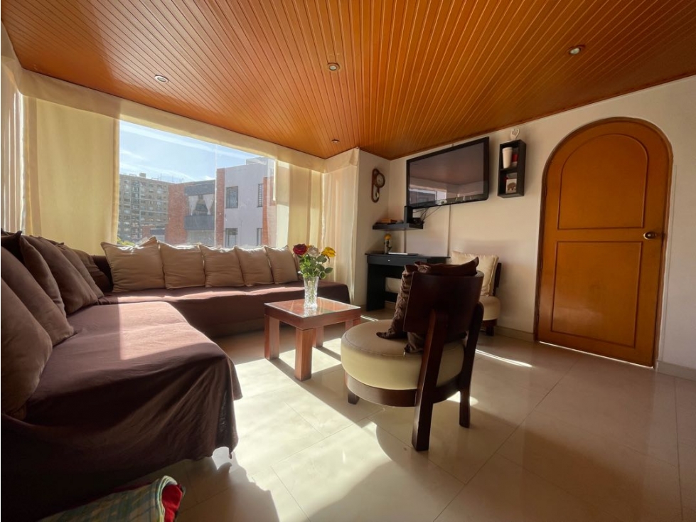 Apartamento en venta en Cedritos, Bogotá · foto 2 de 21
