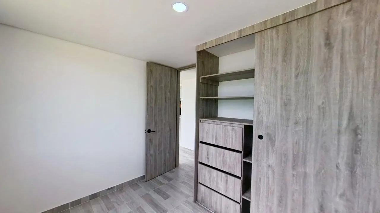Casa en venta en Lagos De Torca, Bogotá · foto 7 de 24