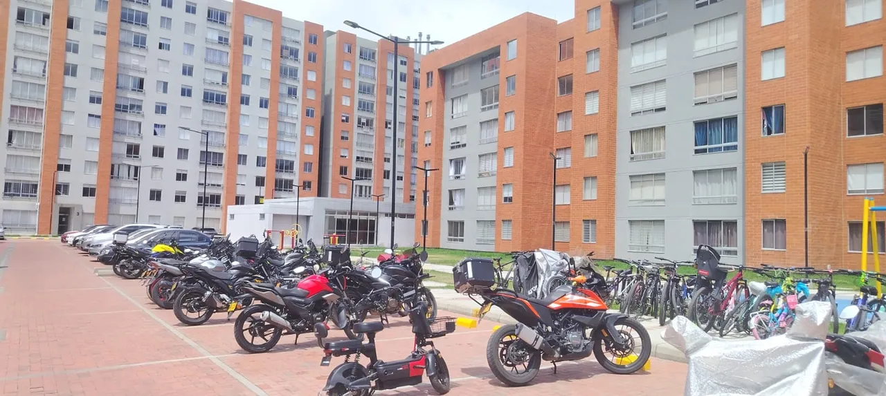 Casa en venta en Lagos De Torca, Bogotá · foto 15 de 24
