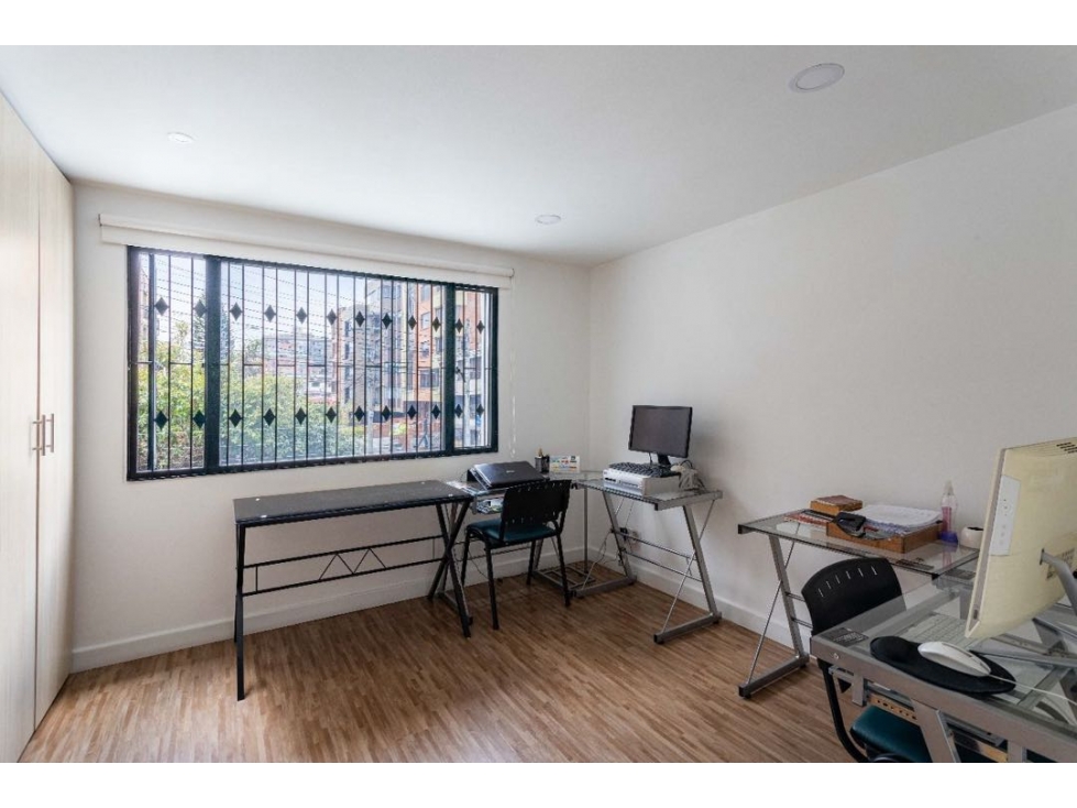 Casa en venta en Caobos Salazar, Bogotá · foto 15 de 21