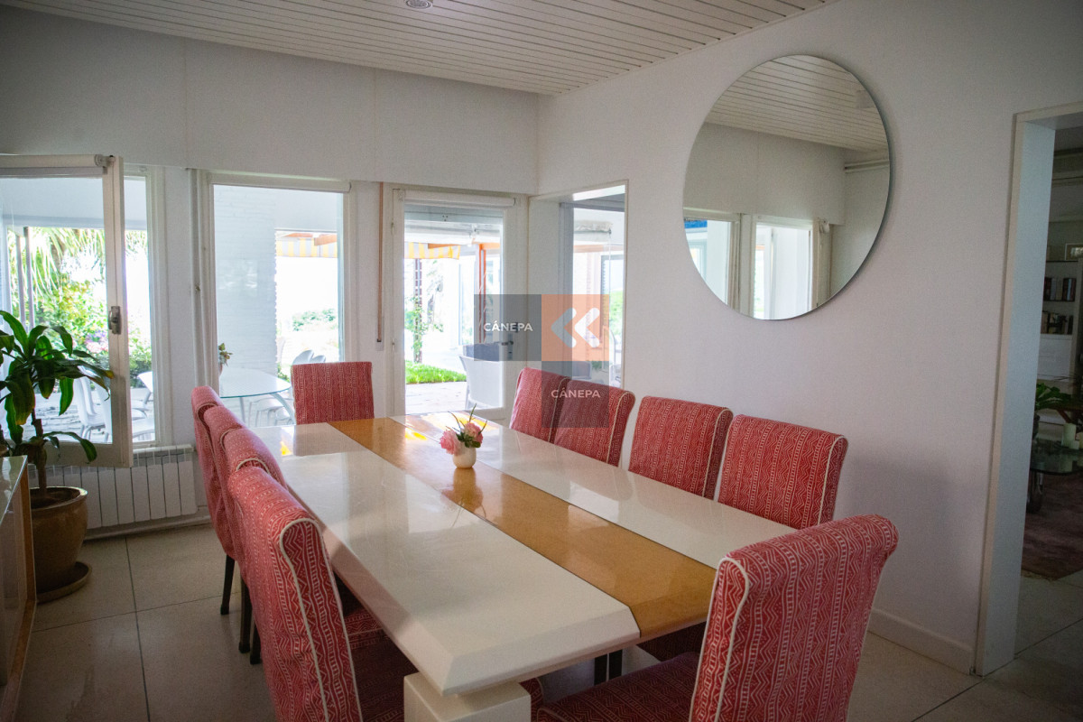En Zona Península, espectacular casa con 8 dormitorios · Foto 4