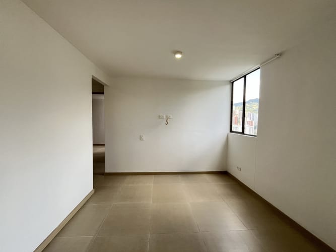 Apartamento de 2 alcobas en arriendo en Monteazul, Sabaneta, 75 m² · foto 4 de 12