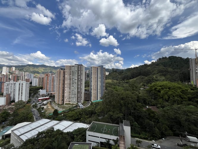 Apartamento de 2 alcobas en arriendo en Monteazul, Sabaneta, 75 m² · foto 5 de 12