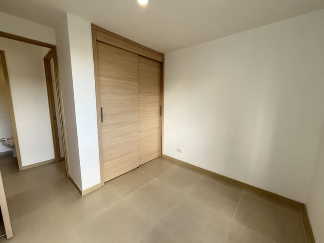 Apartamento de 2 alcobas en arriendo en Monteazul, Sabaneta, 75 m² · foto 8 de 12