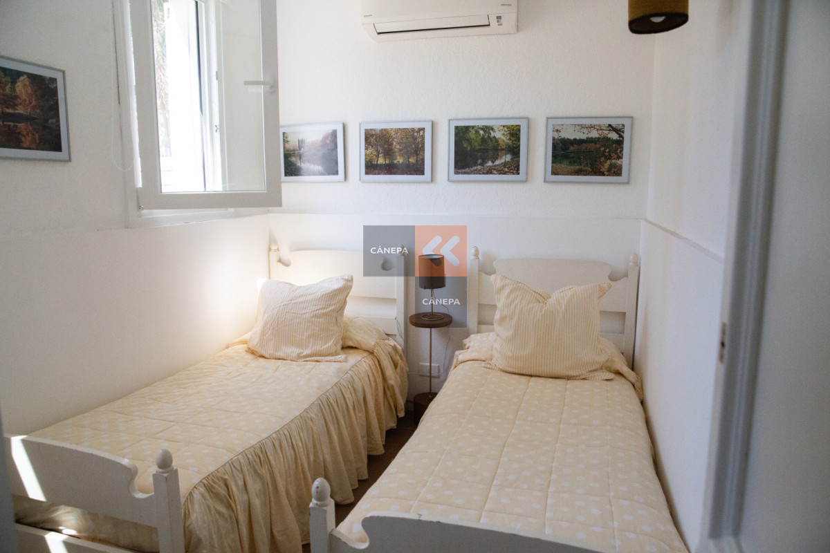 En Zona Península, espectacular casa con 8 dormitorios · Foto 7