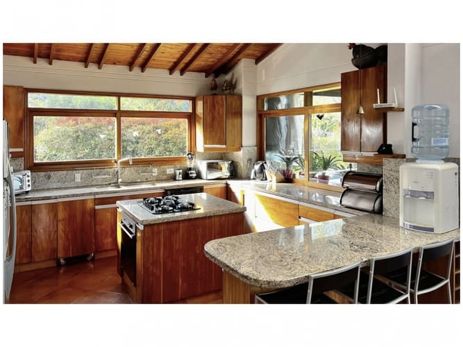 Casa de 4 alcobas en venta en La Catedral, Sabaneta, 369 m² · foto 9 de 20
