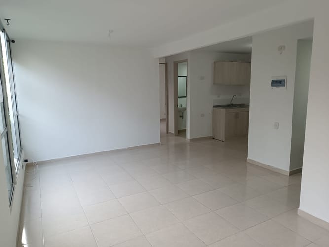Apartamento de 2 alcobas en venta en Guabinas, Yumbo, 50 m² · foto 3 de 9
