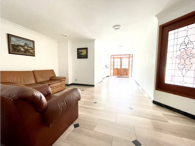 Apartamento de 3 alcobas en venta en Chicó Navarra, Bogotá, 165 m² · foto 6 de 19