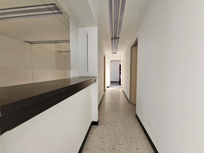 Oficina en arriendo en San Vicente, Cali, 372 m² · foto 2 de 24