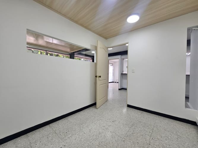 Oficina en arriendo en San Vicente, Cali, 372 m² · foto 5 de 24