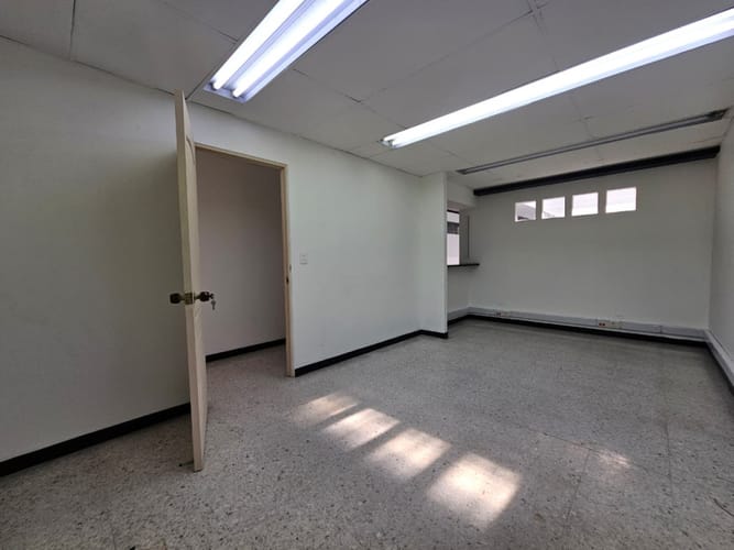 Oficina en arriendo en San Vicente, Cali, 372 m² · foto 19 de 24
