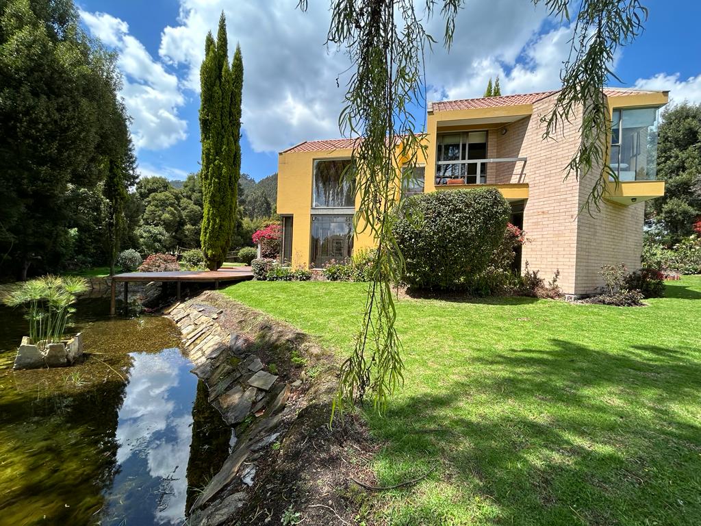 Casa en venta en Chuntame, Cajicá · foto 3 de 24
