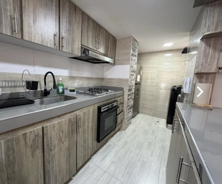Apartamento en venta en Cedritos, Bogotá · foto 2 de 7