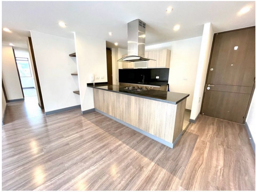 Apartamento en venta en Cedritos, Bogotá · foto 2 de 20