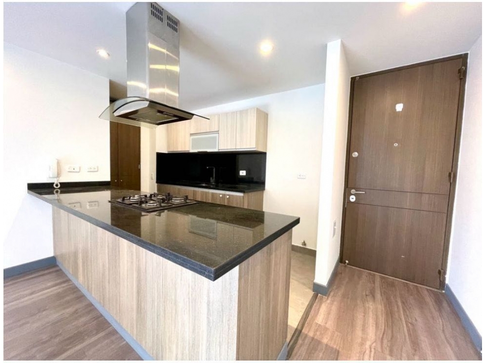 Apartamento en venta en Cedritos, Bogotá · foto 3 de 20
