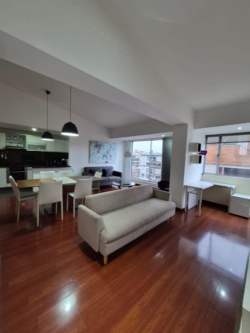 Apartamento de 2 alcobas en venta en El Contador, Bogotá, 140 m² · foto 11 de 24