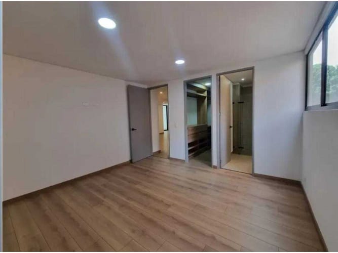 Apartamento de 2 alcobas en venta en Belén, Medellín, 86 m² · foto 18 de 24