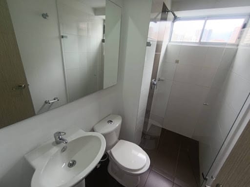 Apartamento de 3 alcobas en arriendo en Prados De Sabaneta, La Estrella, 70 m² · foto 10 de 18