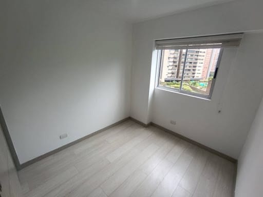 Apartamento de 3 alcobas en arriendo en Prados De Sabaneta, La Estrella, 70 m² · foto 12 de 18
