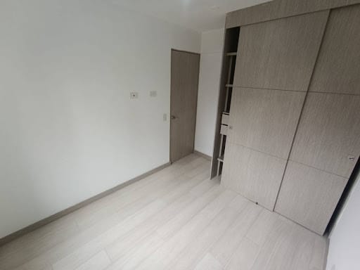 Apartamento de 3 alcobas en arriendo en Prados De Sabaneta, La Estrella, 70 m² · foto 14 de 18