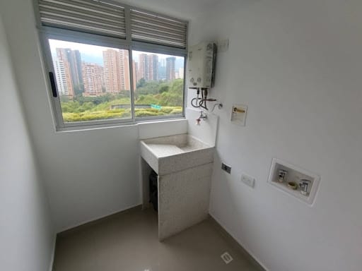 Apartamento de 3 alcobas en arriendo en Prados De Sabaneta, La Estrella, 70 m² · foto 17 de 18