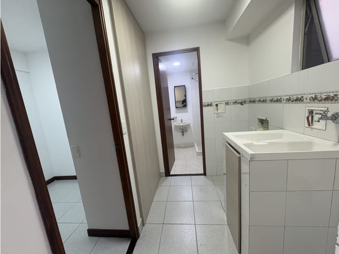 Apartamento de 3 alcobas en arriendo en Urbanizacion Villa Linda, Medellín, 115 m² · foto 7 de 22