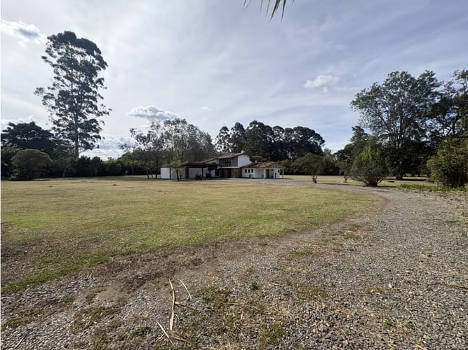 Lote en venta en Gualanday, Rionegro, 12800 m² · foto 6 de 16