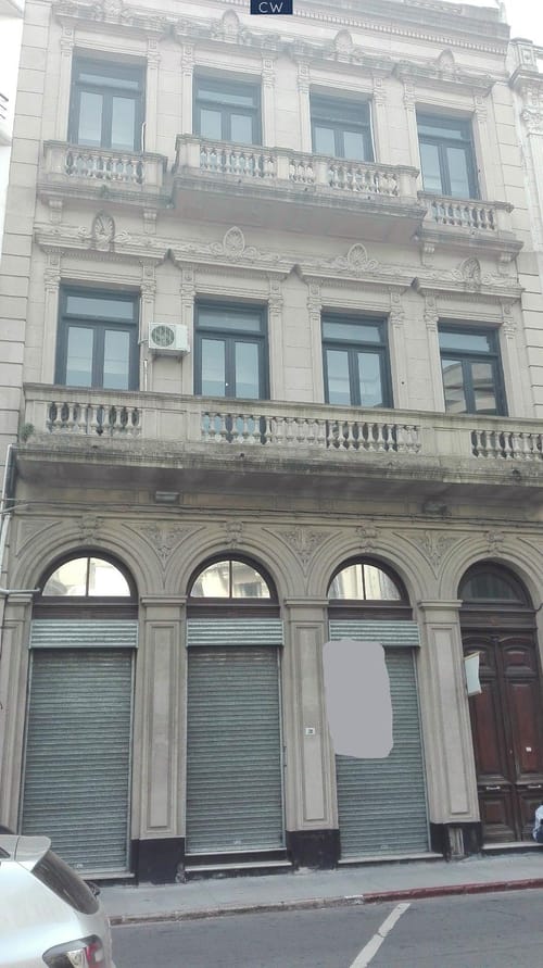 Edificio en Alquiler · Photo 3