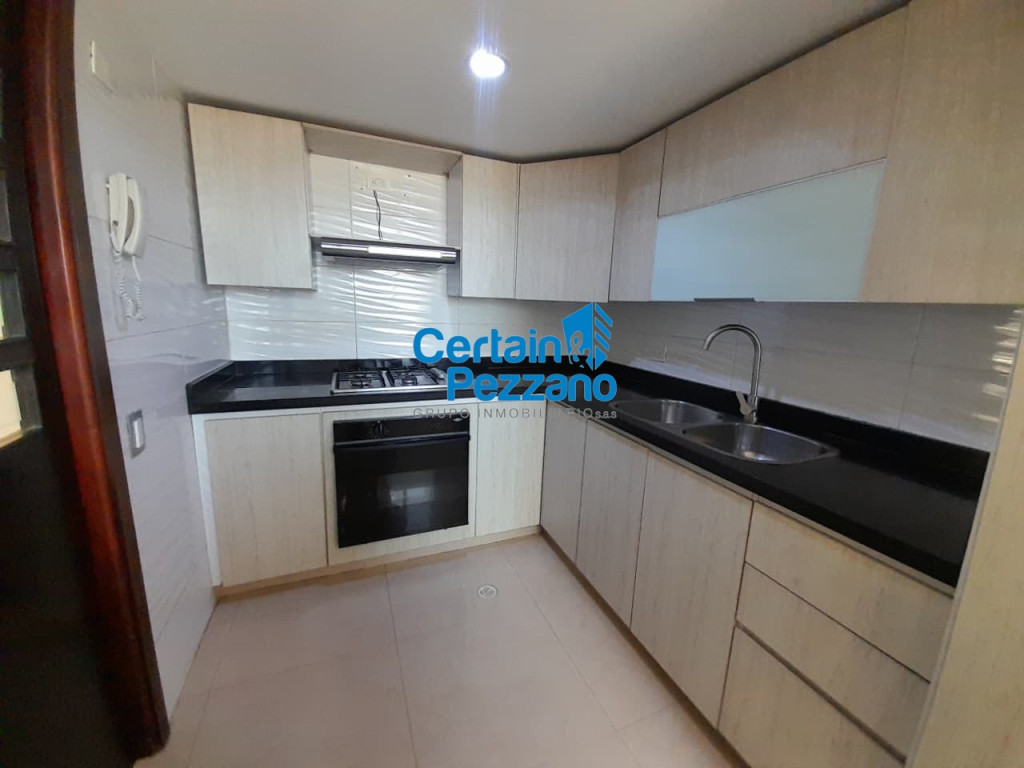 Apartamento en arriendo en Altos Del Limon, Barranquilla · foto 8 de 17