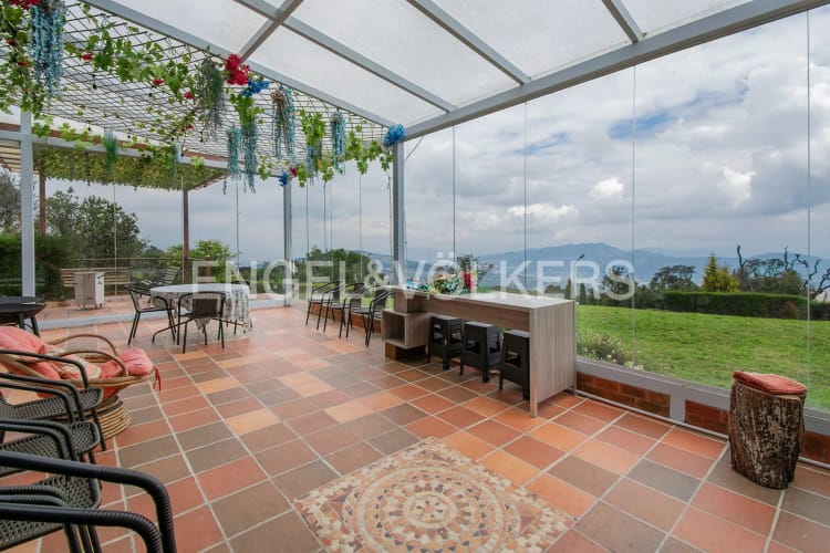 Casa de 4 alcobas en venta en Yerbabuena, Sopó, 330 m² · foto 18 de 20