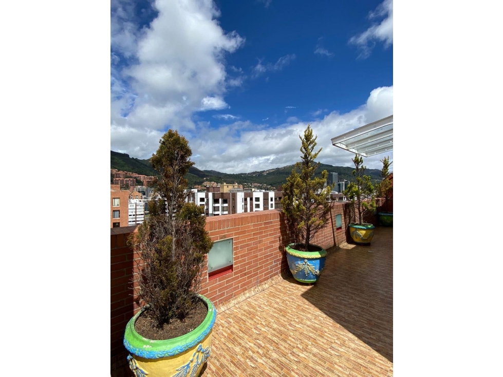 Apartamento en venta en Santa Barbara Central, Bogotá · foto 2 de 21