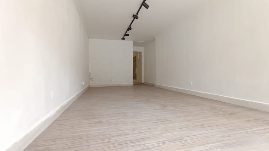 Local en arriendo en Suramericana, Medellín, 40 m² · foto 2 de 12