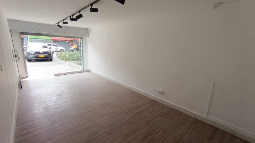 Local en arriendo en Suramericana, Medellín, 40 m² · foto 9 de 12