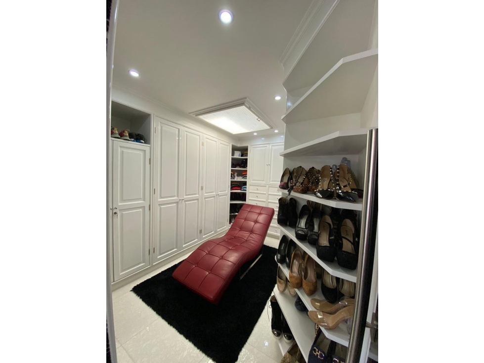 Apartamento en venta en Santa Barbara Central, Bogotá · foto 17 de 21