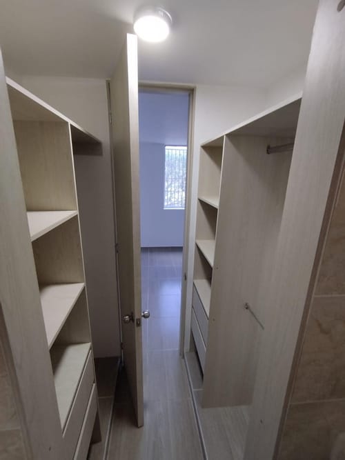 Apartamento en venta en Valle Del Lili, Cali · foto 10 de 17