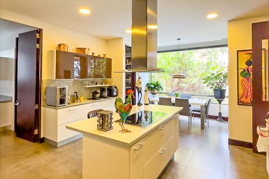 Apartamento de 4 alcobas en venta en Gratamira, Bogotá, 415 m² · foto 9 de 21