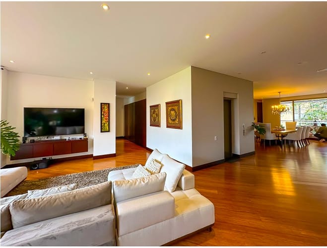 Apartamento de 4 alcobas en venta en Gratamira, Bogotá, 415 m² · foto 11 de 21