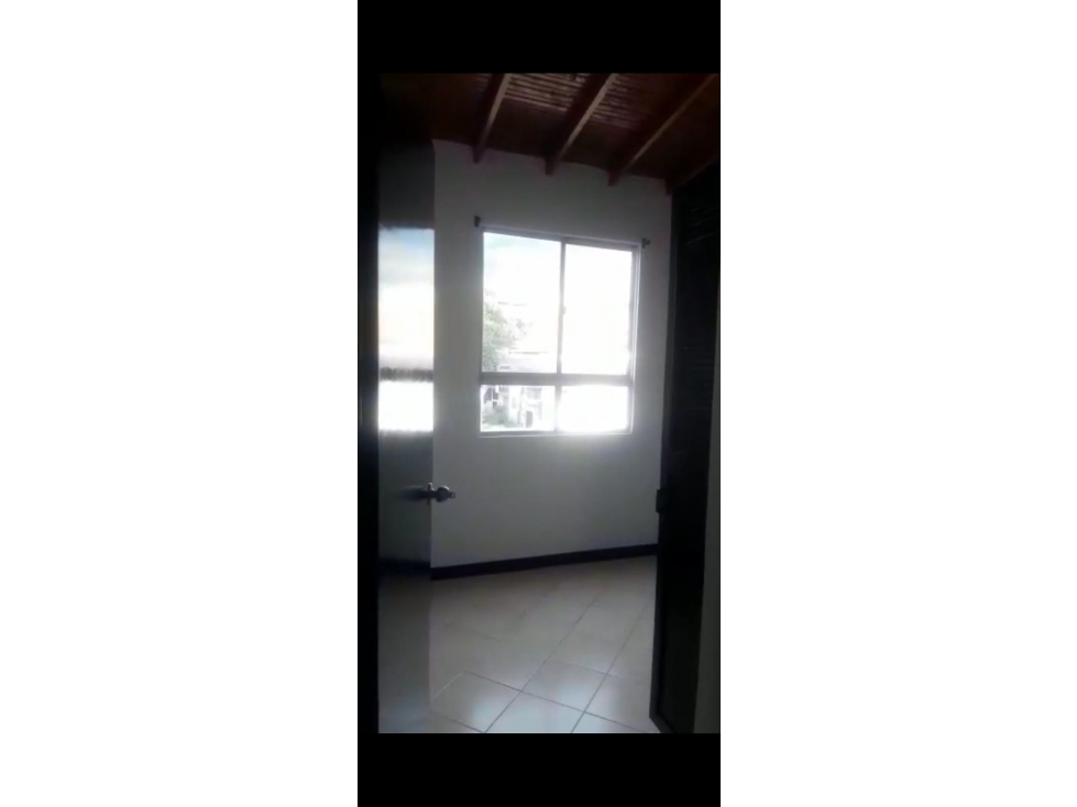 Apartamento en venta en Sevilla, Medellín · foto 10 de 17