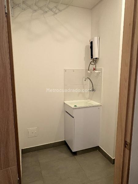 Apartamento en venta en Lisboa, Bogotá · foto 3 de 14