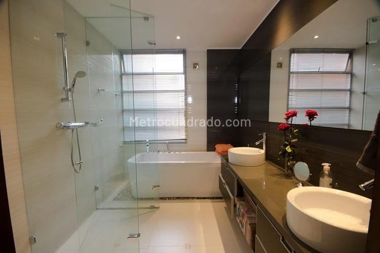 Apartamento de 3 alcobas en venta en Antiguo Country, Bogotá, 213 m² · foto 16 de 21