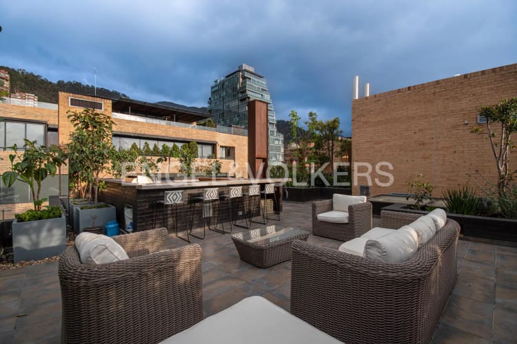 Apartamento de 3 alcobas en venta en La Cabrera, Bogotá, 511 m² · foto 23 de 23