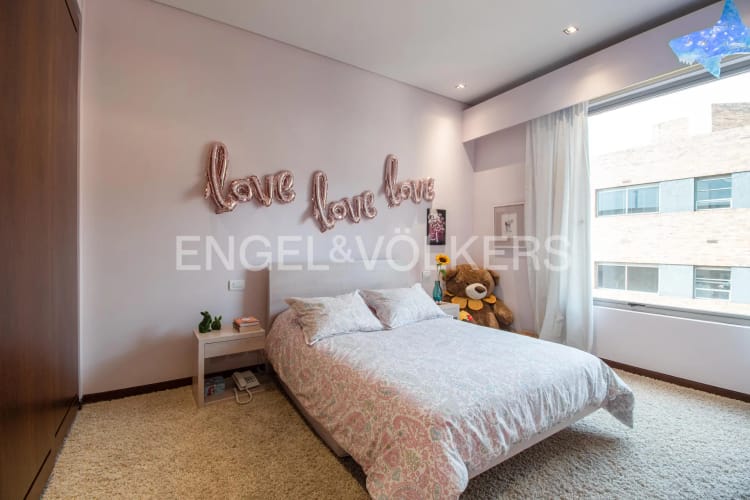 Apartamento de 3 alcobas en venta en La Cabrera, Bogotá, 511 m² · foto 13 de 23