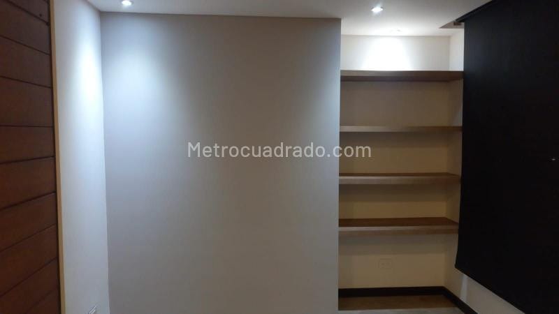 Apartamento de 1 alcoba en venta en Chapinero Central, Bogotá, 44 m² · foto 7 de 9