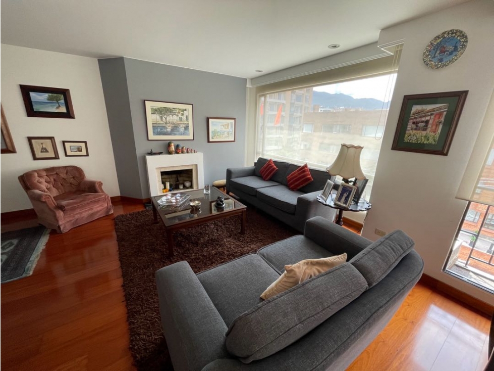 Apartamento en venta en El Chico, Bogotá · foto 4 de 21