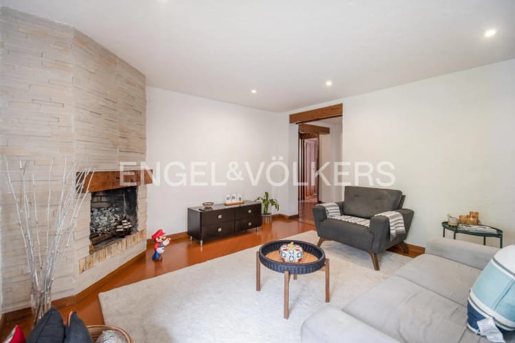 Apartamento de 3 alcobas en venta en Cerros De Niza, Bogotá, 175 m² · foto 5 de 13