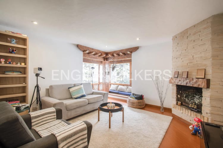 Apartamento de 3 alcobas en venta en Cerros De Niza, Bogotá, 175 m² · foto 4 de 13