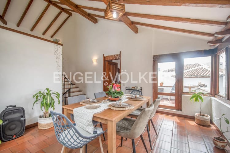 Apartamento de 3 alcobas en venta en Cerros De Niza, Bogotá, 175 m² · foto 2 de 13