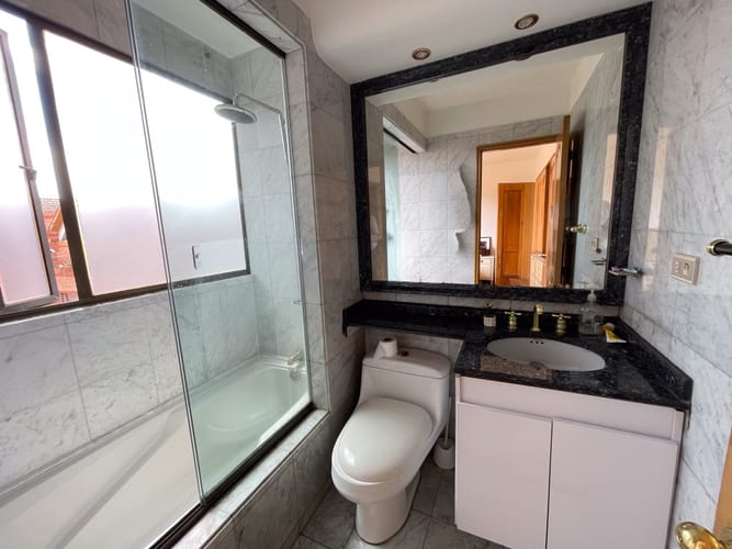 Apartamento de 4 alcobas en venta en Club De Los Lagartos, Bogotá, 781 m² · foto 16 de 24